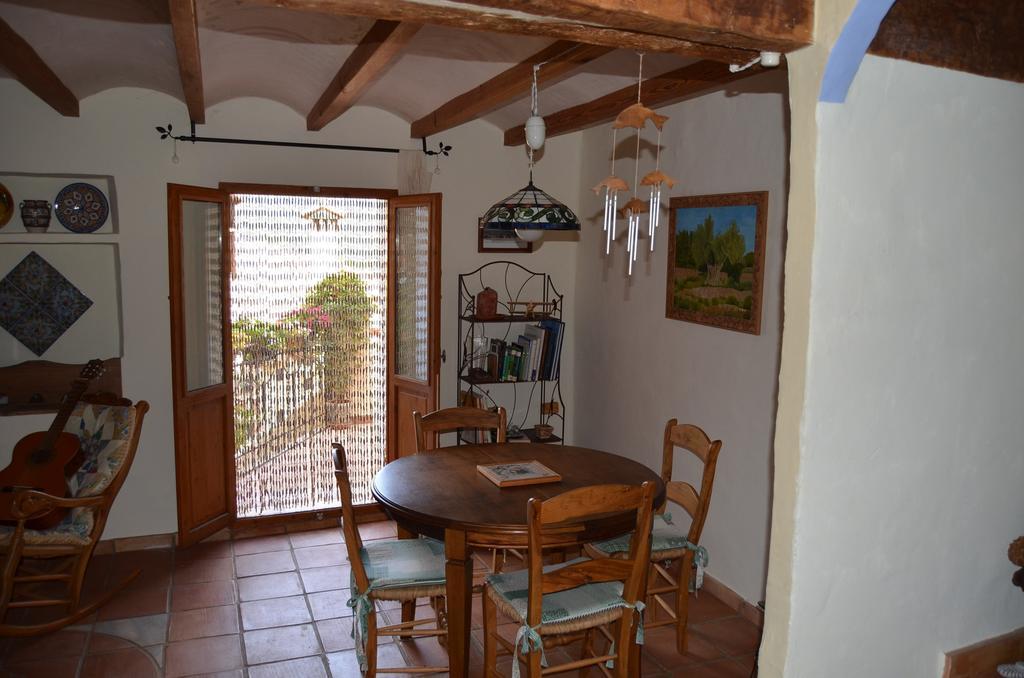Pensjonat La Casa Del Teix Eslida Pokój zdjęcie